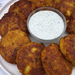 Aloo Tikkis (Potato cutlets)